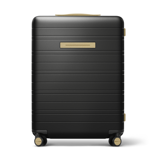 H6 / All Black / Hard Shell / Check-In Size M / RE