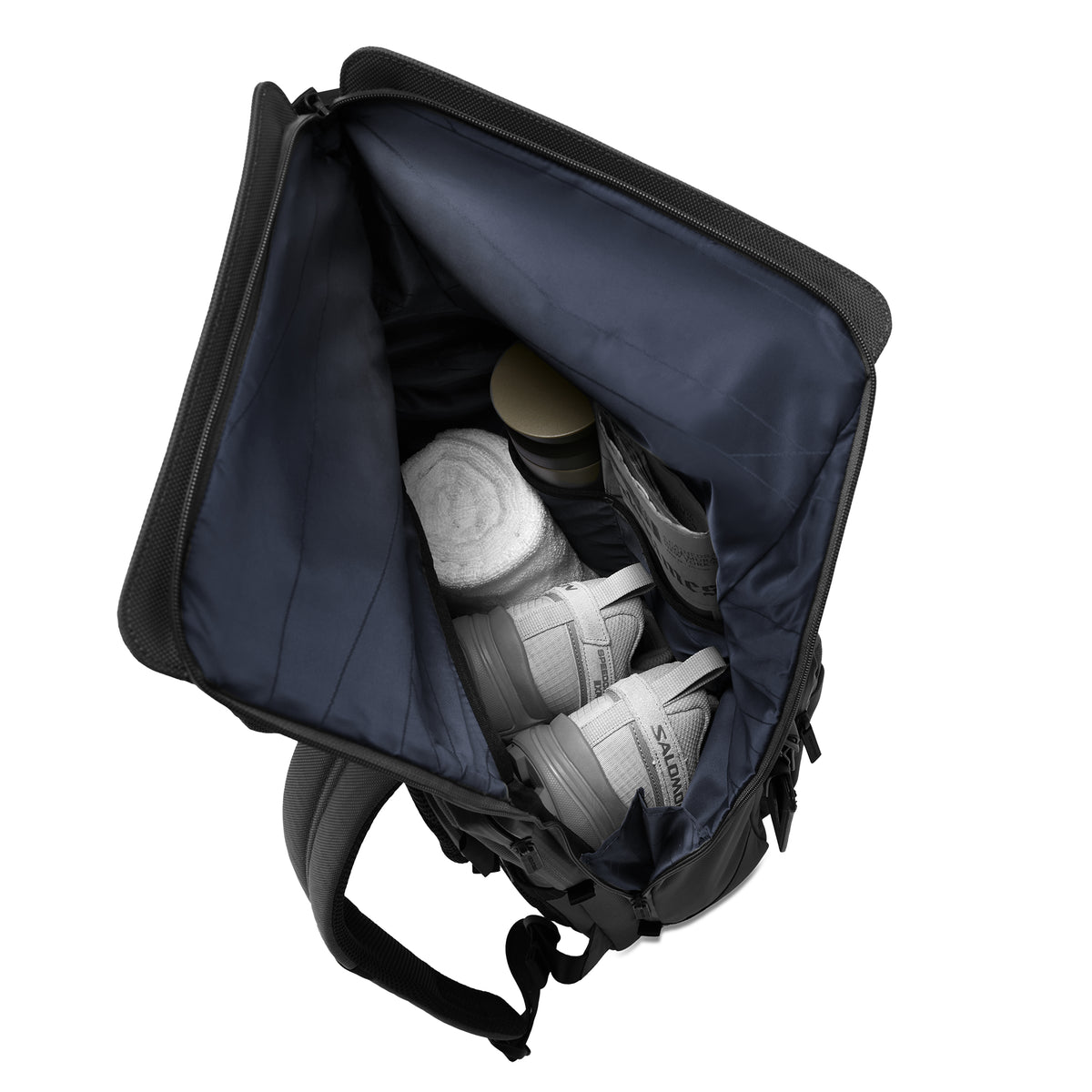 Midtown Flaptop Backpack / All Black / Recycled Nylon