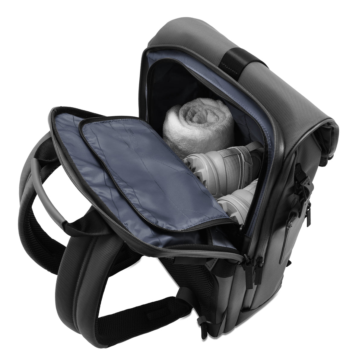 Midtown Flaptop Backpack / All Black / Recycled Nylon