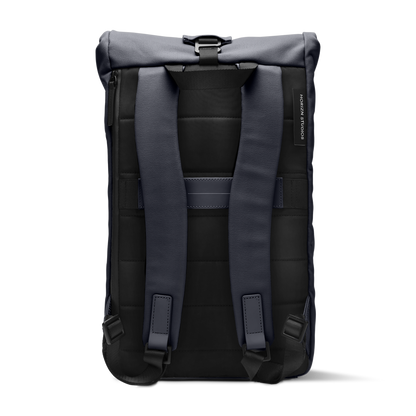 Sofo Rolltop Rucksack Blau Rückseite - Wasserabweisend Vegan Ergonomisch - Horizn Studios