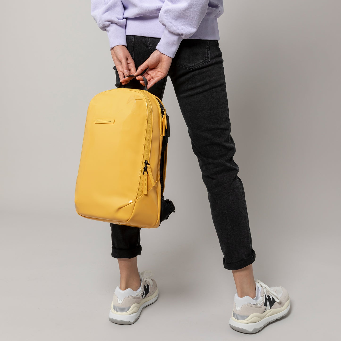 Gion Backpack / Size S / Glossy Lemon / Vegan Hi-Core 11