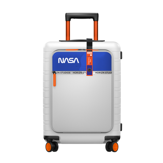 M5 NASA Edition / White / Nasa Blue / Nasa / Cabin Size