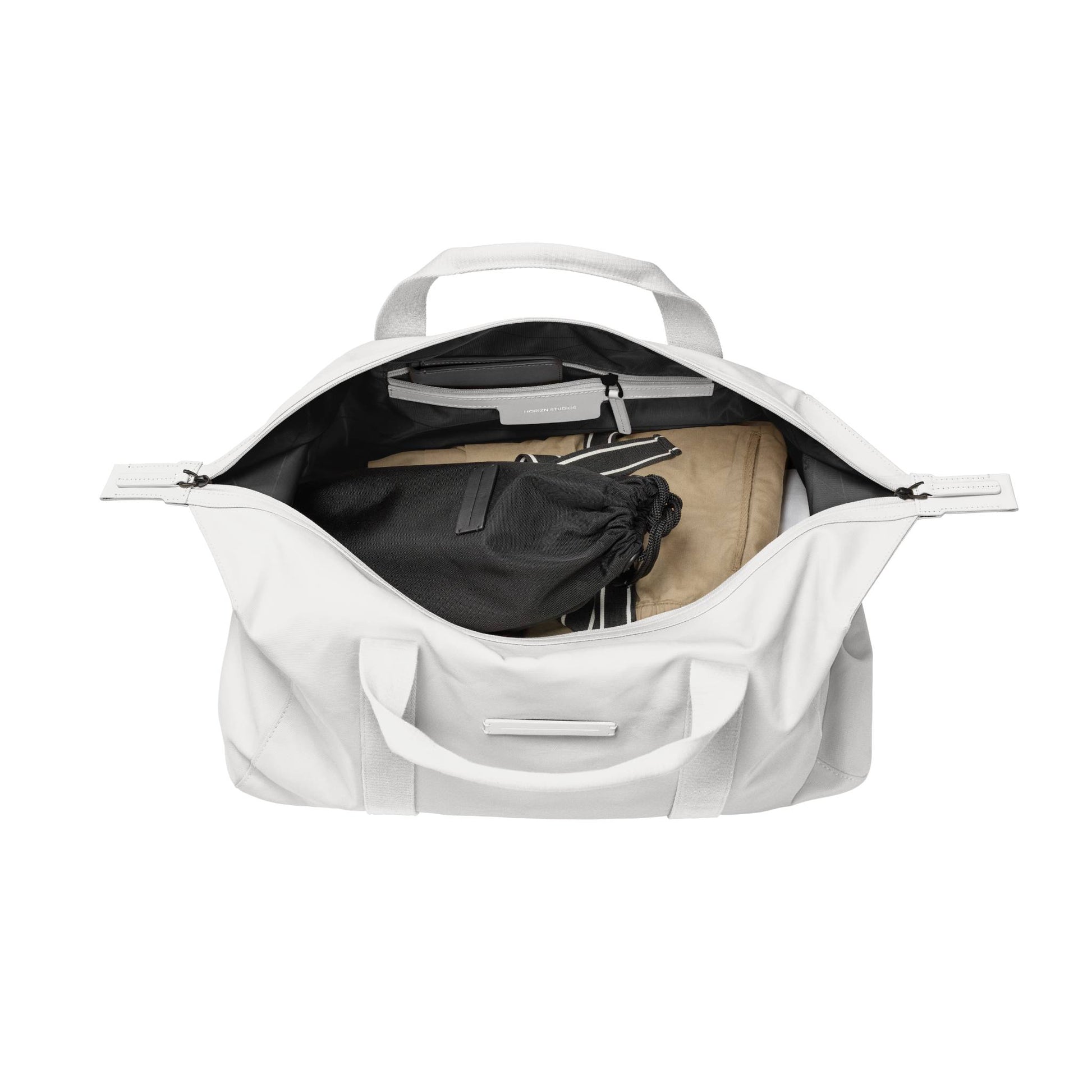 SoFo Weekender M / All White / Recycled Waxed Canvas 4